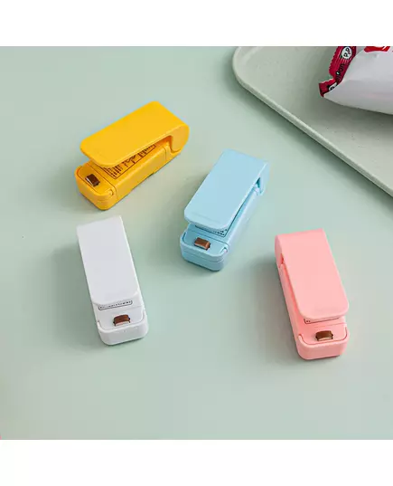Mini Heat Bag Sealing Machine Package Sealer Bags Thermal Plastic Food Bag Closure Portable Sealer Packing